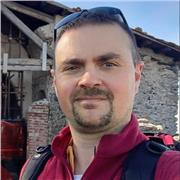 Laureato in ingegneria meccanica impartisce ripetizioni di meccanica, matematica e fisica a studenti di scuole medie e/o superiori